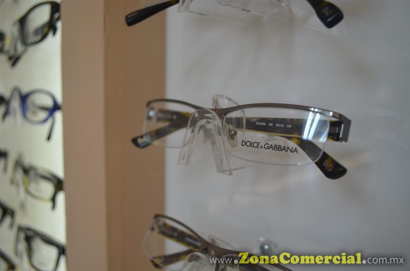 Ópticas y Clínica Rios Peña -  Lentes graduados y Lentes para sol de las marcas Tom Ford, Prada, Azzaro, Oakley, Guess, Burberry, Versace, Ray Ban, Lacoste, Dolce and Gabbana, Calvin Klein, Converse, Perry Ellis, Bulgari, Nine West, Nike entre otras.