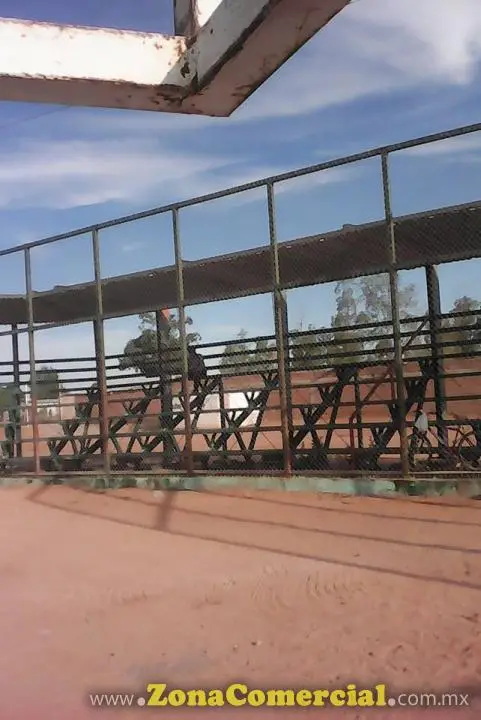 TRABAJOS REALIZADOS EN DEPORTIVO DE BENJAMIN HILL SONORA.