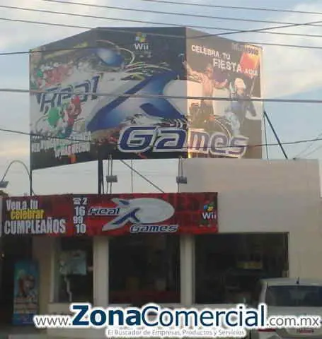 Vista Exterior de Real Games