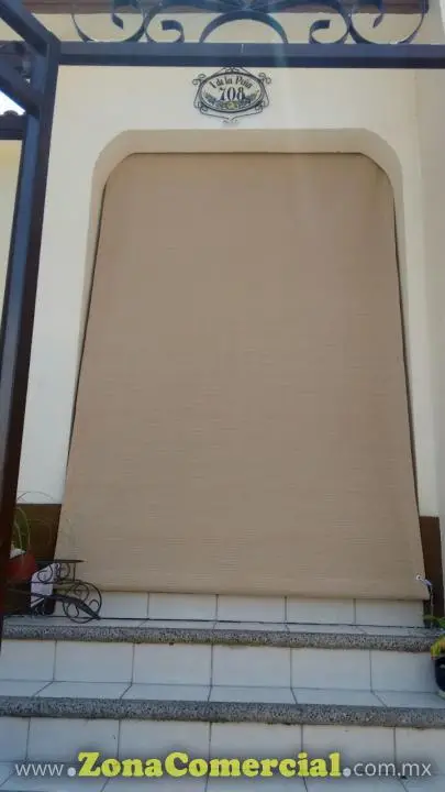 CORTINAS CON MALLA SOMBRA