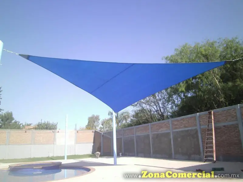 VELARIA CON MALLA SOMBRA